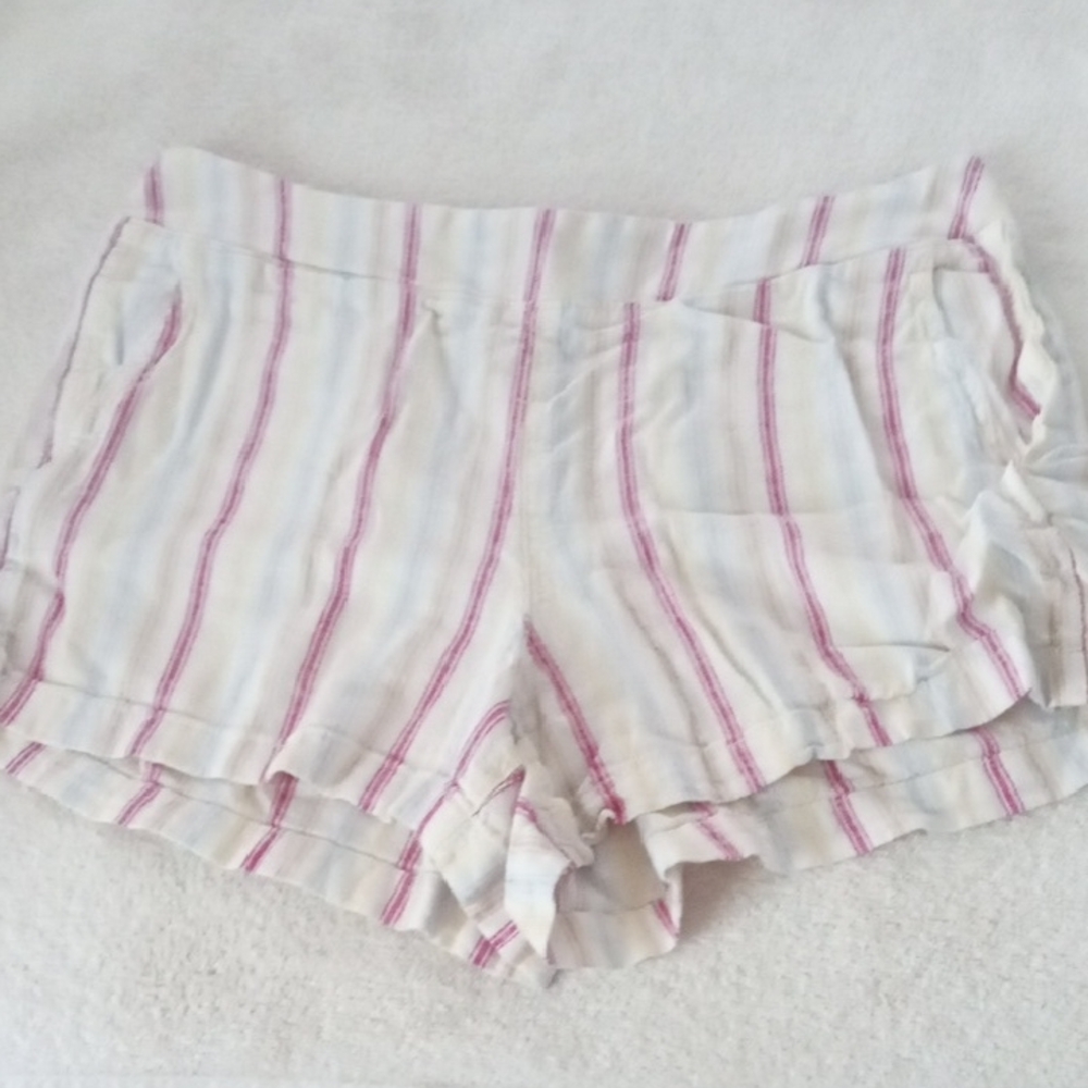 ✨High Waist Pink and White Striped Shorts